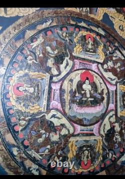 Tanka peint sur toile signé