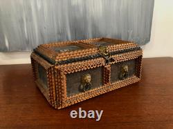 Tramp Art Coffret A Couture Ou A Bijoux En Bois Sculpté, Art Populaire