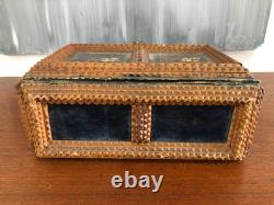 Tramp Art Coffret A Couture Ou A Bijoux En Bois Sculpté, Art Populaire