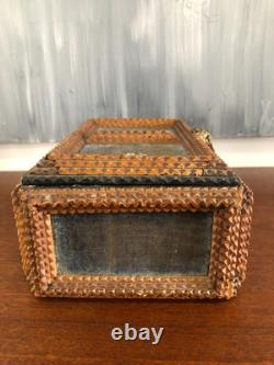 Tramp Art Coffret A Couture Ou A Bijoux En Bois Sculpté, Art Populaire