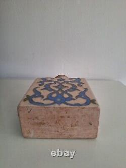 Vase, Bouteille céramique Kadjar Iznik Perse décor à fleurs bleu