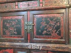 Véritable armoire chinoise ancienne fin XIXe pièce unique