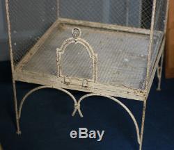 Volière cage à oiseaux en métal grillagée de style 1900 aviary